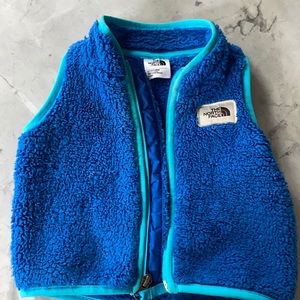 North face fleece vest 3-6 month